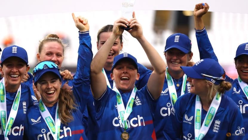 England women to earn same match fees as men's team