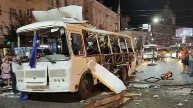 俄罗斯发生巴士爆炸事故 造成一死15伤