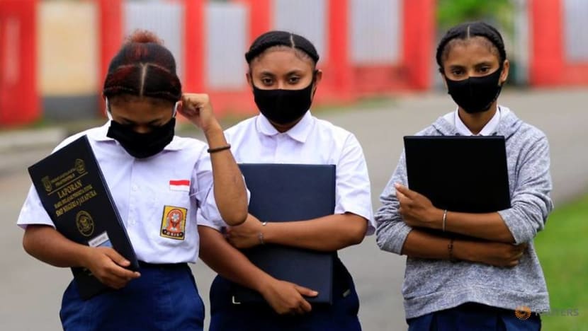 Indonesian teachers warn of new coronavirus clusters as schools reopen Indonesian teachers warn of new coronavirus clusters as schools reopen