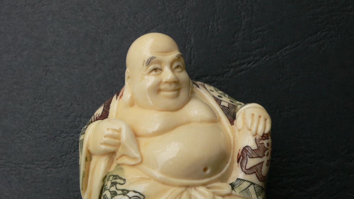 Dying ivory trade takes craftsmen with it TODAY