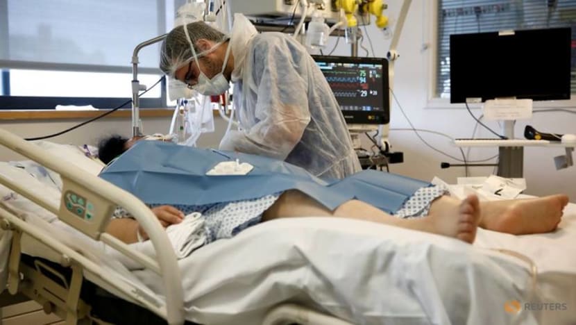 Paris hospitals near COVID-19 saturation: Top health official
