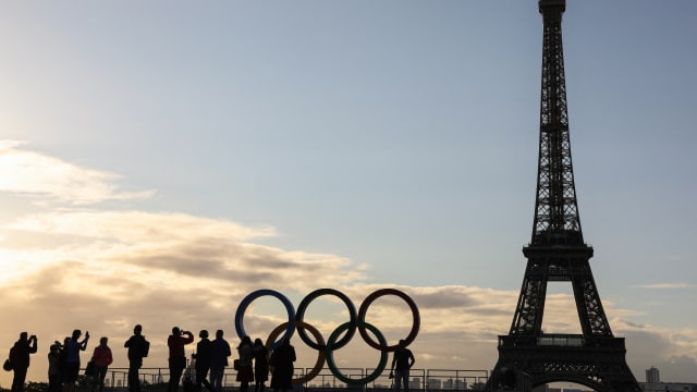 晨光|纸上风云：为迎接奥运会 巴黎转移无家可归者 