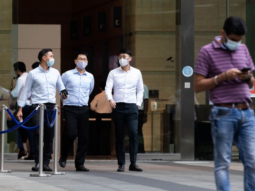 Covid-19: Only vaccinated workers can return to workplace from Jan 1 Covid-19: Only vaccinated workers can return to workplace from Jan 1