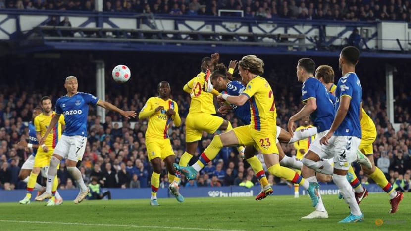 Calvert-Lewin secures Everton survival in epic win over Palace Calvert-Lewin secures Everton survival in epic win over Palace