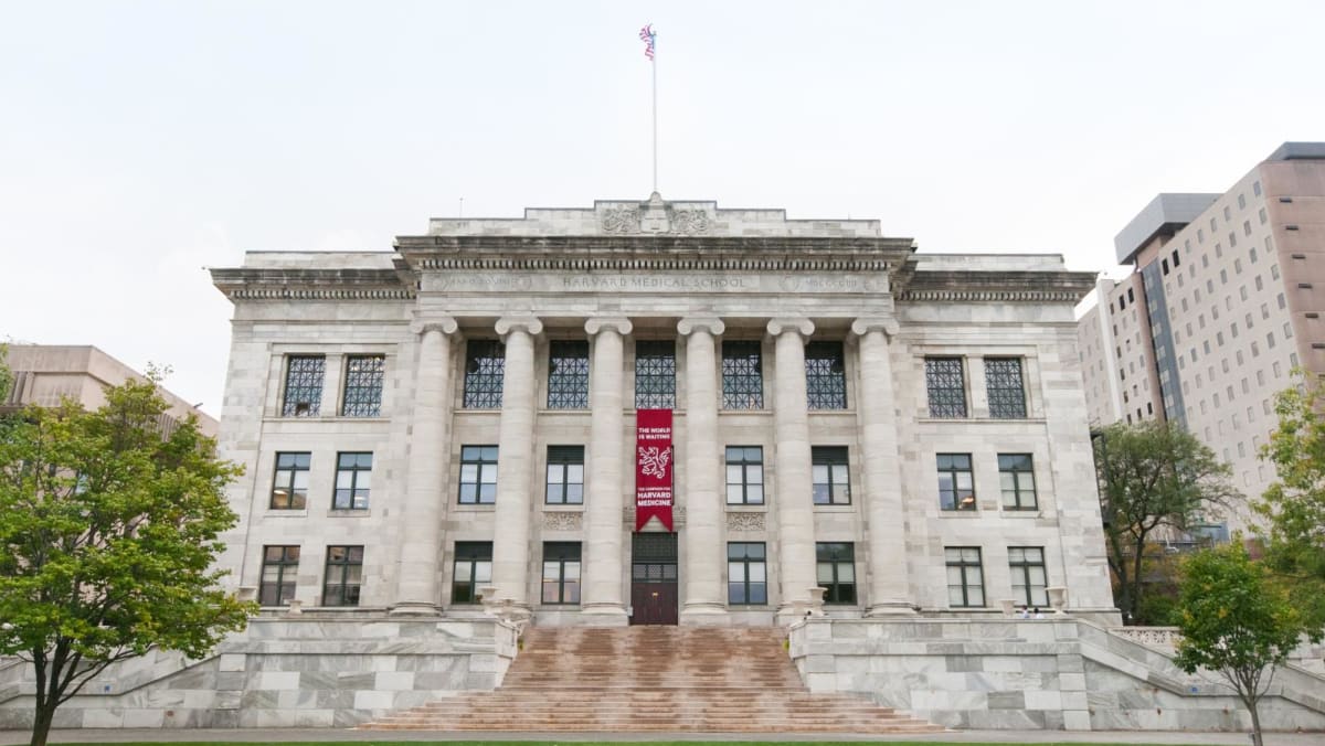 Ex-Harvard morgue manager indicted for trafficking body parts: US prosecutors Ex-Harvard morgue manager indicted for trafficking body parts: US prosecutors