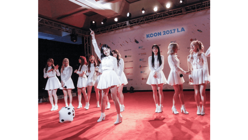 [KCON 2017] Heize, WJSN and SF9 Attend First Day of KCON 2017 LA
