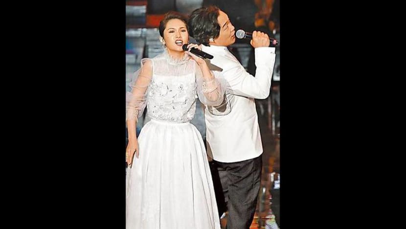 Rainie Yang, Eason Chan’s performance at Golden Horse Awards ceremony bashed