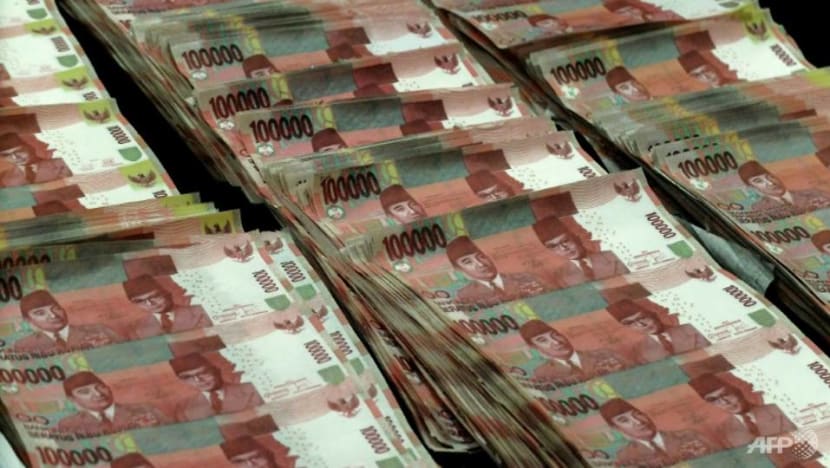 Indonesia's central bank to allow rupiah to strengthen, not targeting any level Indonesia's central bank to allow rupiah to strengthen, not targeting any level