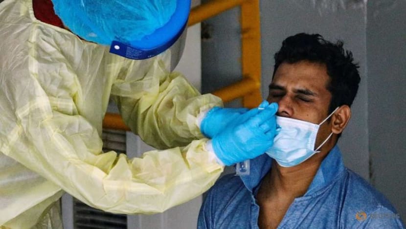 Other Singapore labs not using same COVID-19 test kit, instrument that led to 33 false positive cases: MOH Other Singapore labs not using same COVID-19 test kit, instrument that led to 33 false positive cases: MOH