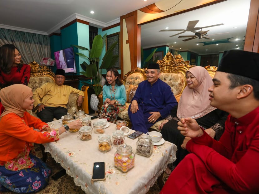 No big family gatherings, as Singapore Muslims adjust Hari Raya plans ...