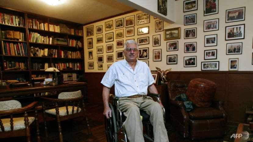 Bolivian general who captured 'Che' Guevara dies