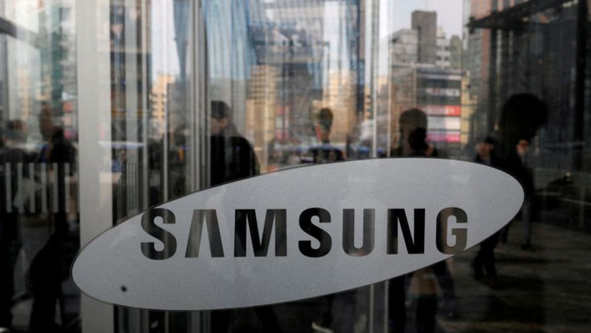 Samsung Elec Q2 profit up 12% on server chip demand