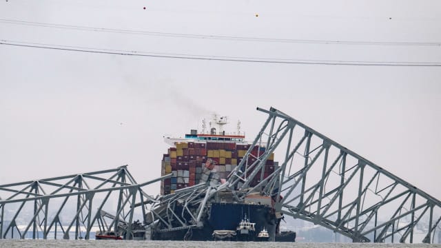 晨光|纸上风云：巴尔的摩港停摆 严重影响物流运输