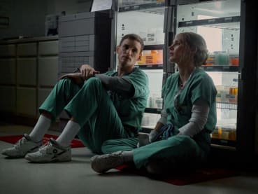 Jessica Chastain, Eddie Redmayne tell serial killer story in The Good Nurse