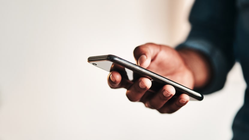 Man gets jail for sending intimate video of girlfriend to couple he met on swinging app Man gets jail for sending intimate video of girlfriend to couple he met on swinging app