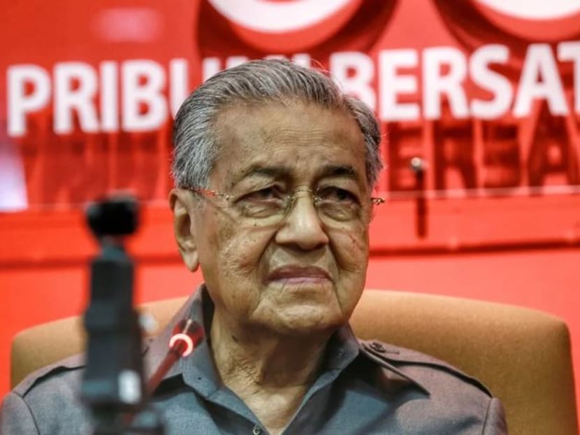 Dr Mahathir accuses ‘Muhyiddin govt’ of creating posts in exchange for support
