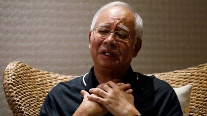 Najib sukar bayar bil selepas akaun bank dibekukan