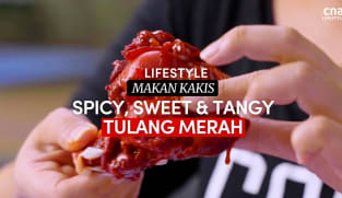 Makan Kakis: Triple the flavours in this sweet, spicy, tangy sup tulang merah | CNA Lifestyle