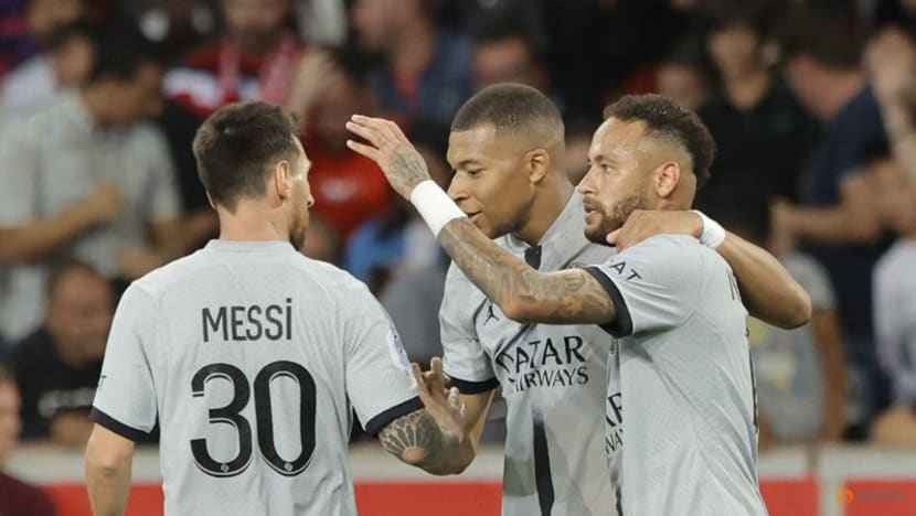 PSG hand out a thrashing after scoring in eight seconds at Lille PSG hand out a thrashing after scoring in eight seconds at Lille