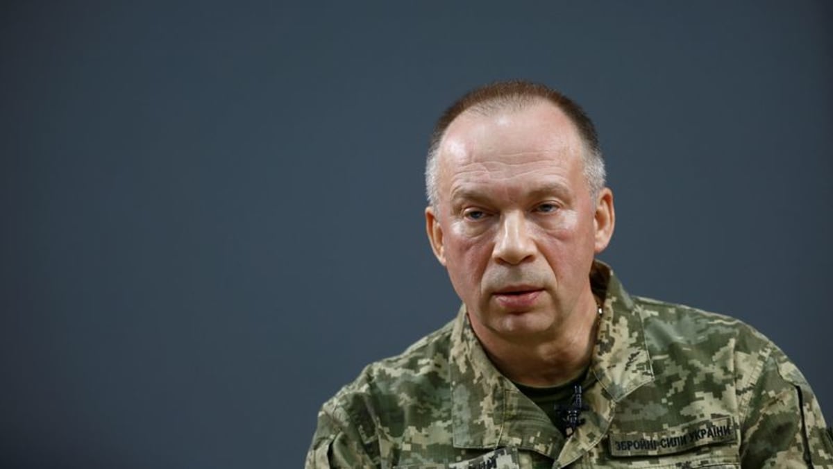 Ukraine pulls back from three villages in east, Zelenskiy pleads for weapons - Vimarsana News