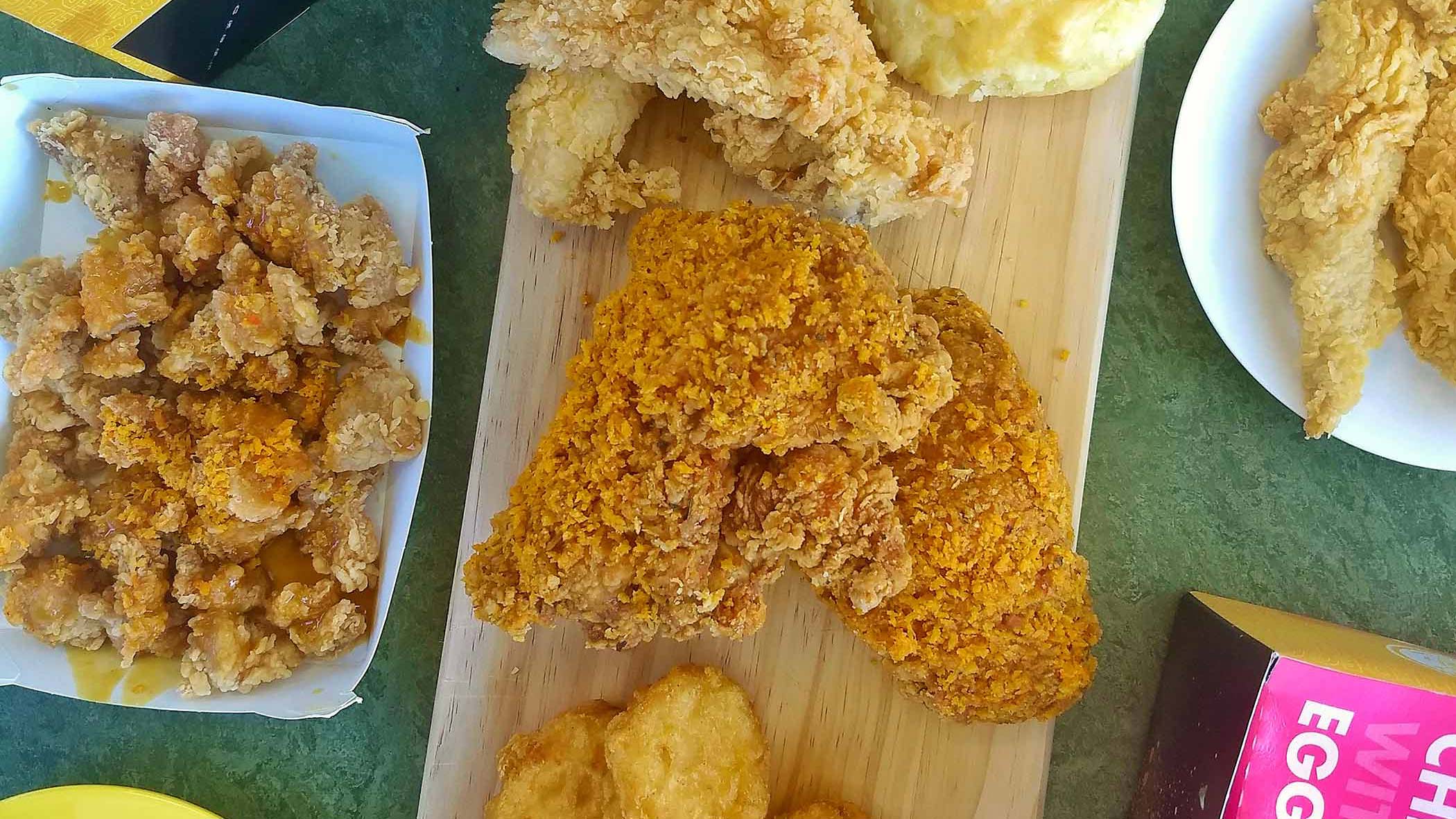 Texas Chicken's Real Salted Egg Fried Chicken Taste Test: Nice Or Not?