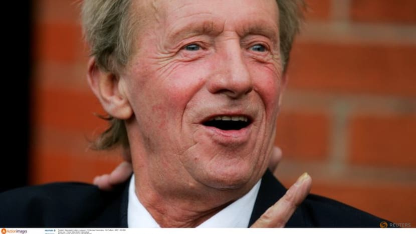 Soccer-Man Utd great Law diagnosed with Alzheimer's, vascular dementia Soccer-Man Utd great Law diagnosed with Alzheimer's, vascular dementia
