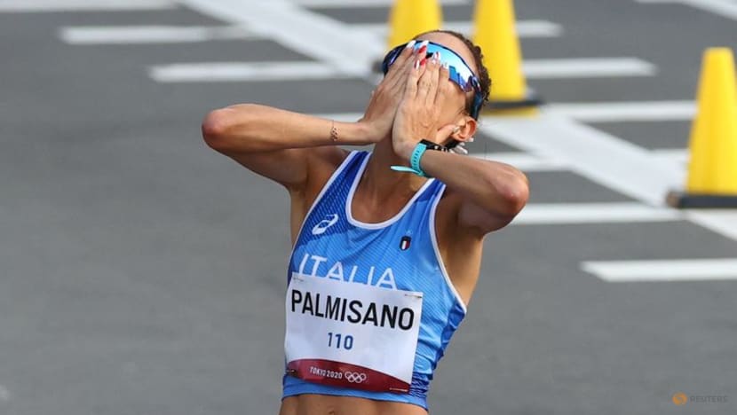 Olympics-Athletics-Italy's Palmisano wins women's 20km race walk Olympics-Athletics-Italy's Palmisano wins women's 20km race walk