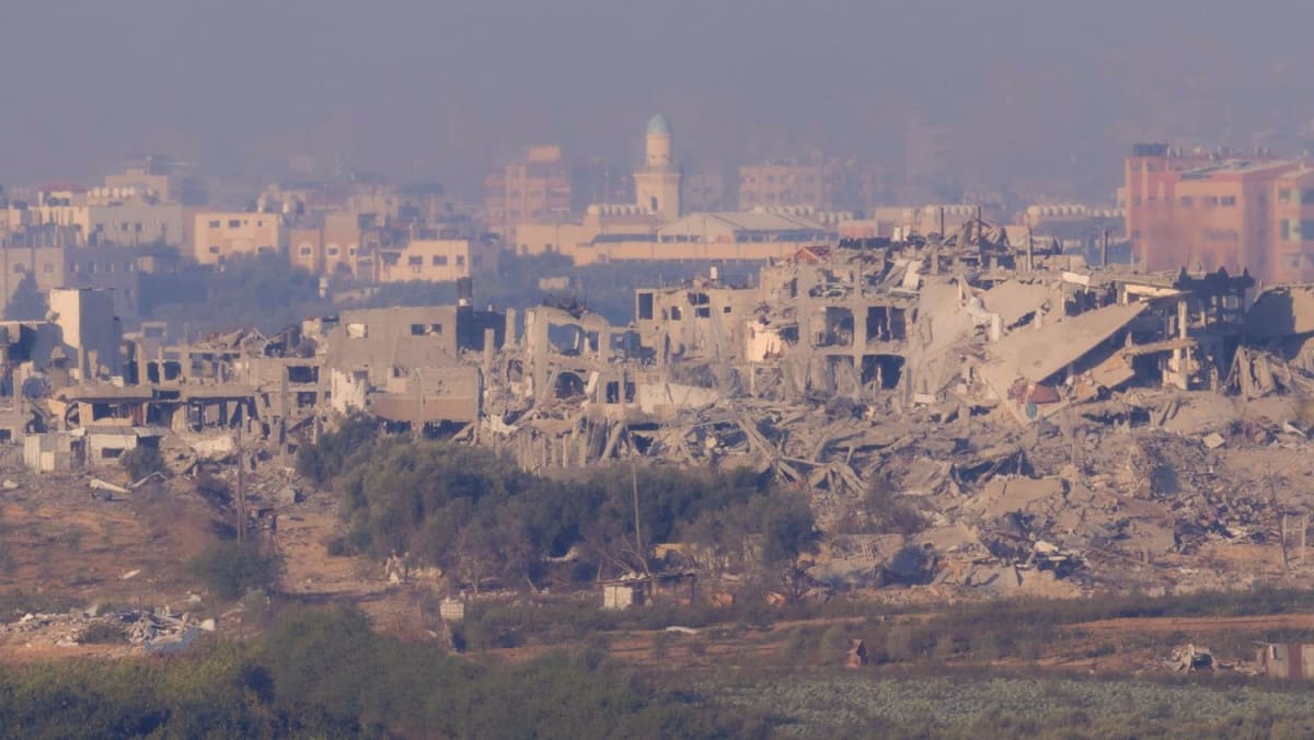 Gaza communications down as Israel searches main hospital - TODAY