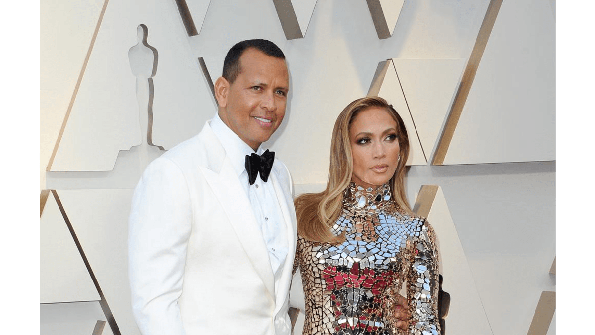 Alex Rodriguez gets nostalgic about his two daughters Natasha, 16