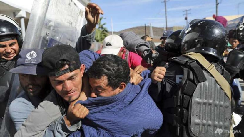 Mexico deports scores of Central American migrants Mexico deports scores of Central American migrants