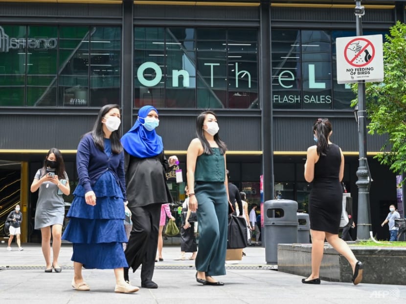 Individuals should not be ‘too anxious or fearful’ about rising daily COVID-19 numbers: Lawrence Wong Individuals should not be ‘too anxious or fearful’ about rising daily COVID-19 numbers: Lawrence Wong