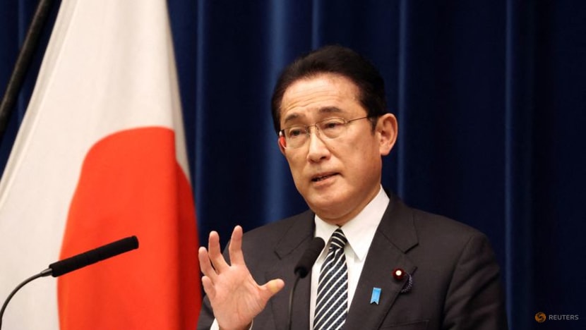 Japan's Kishida lays out new contigency plan against Omicron risk Japan's Kishida lays out new contigency plan against Omicron risk