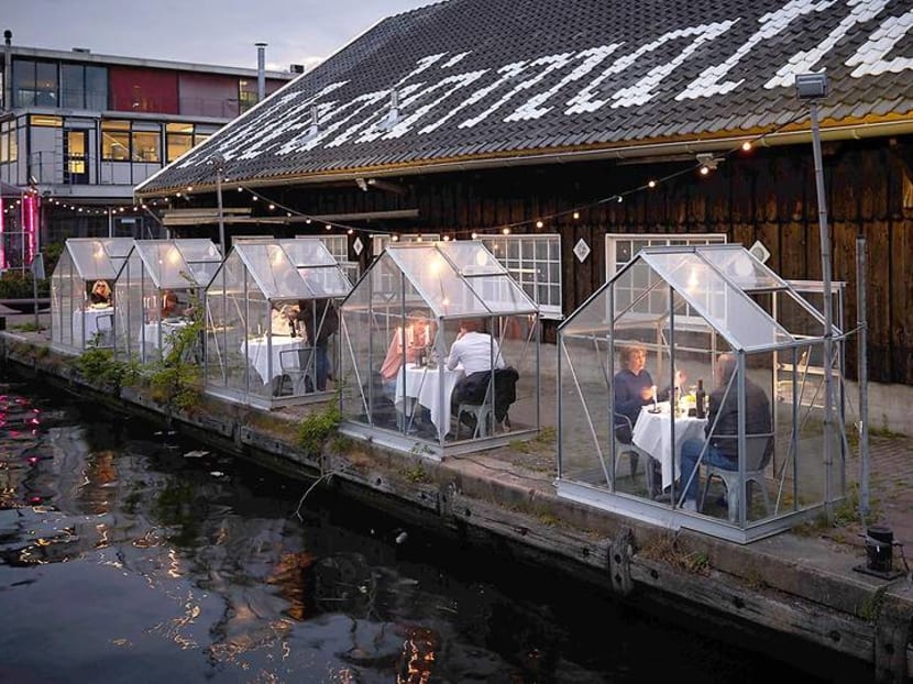 Unique ways restaurants are practicing safe distancing, around the world Unique ways restaurants are practicing safe distancing, around the world