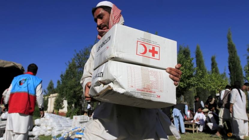 Afghanistan's healthcare system near collapse, aid agencies warn Afghanistan's healthcare system near collapse, aid agencies warn