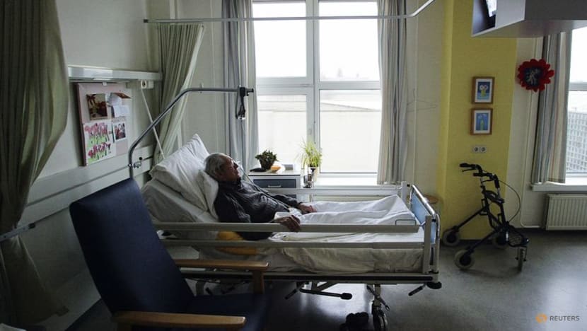Dutch right-to-die group fights to widen legal euthanasia boundaries