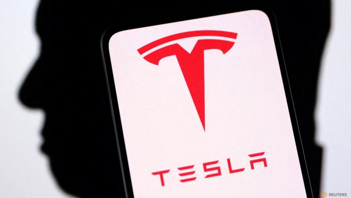 Tesla's Musk heads to Hollywood to unveil his robotaxi and face a long list of questions CNA