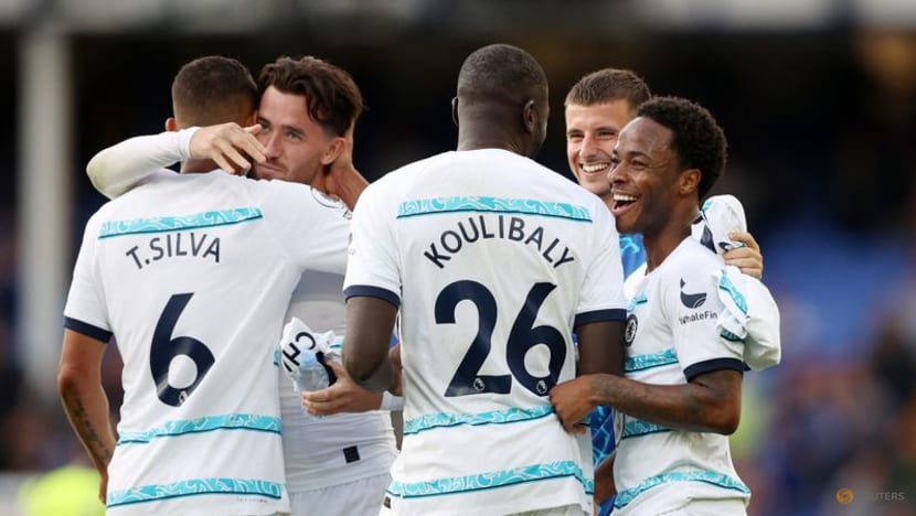 Jorginho penalty earns Chelsea narrow opening-day win at Everton Jorginho penalty earns Chelsea narrow opening-day win at Everton