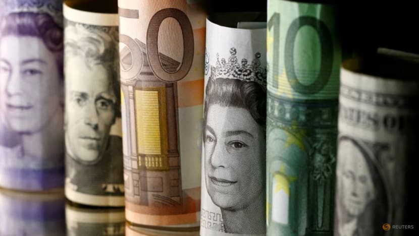 Dollar rebounds, sterling slumps, as market resets rate expectations Dollar rebounds, sterling slumps, as market resets rate expectations