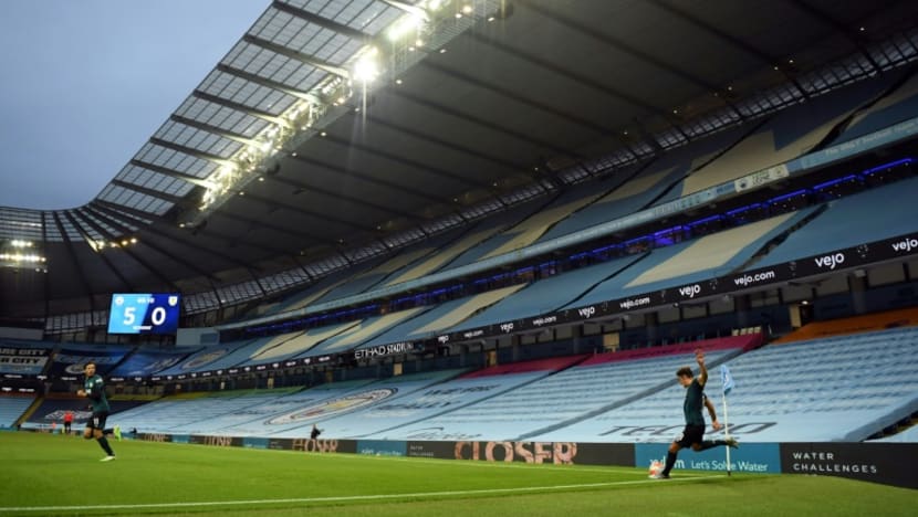 Football: Premier League to defer 'test events' with fans after government COVID-19 restrictions Football: Premier League to defer 'test events' with fans after government COVID-19 restrictions