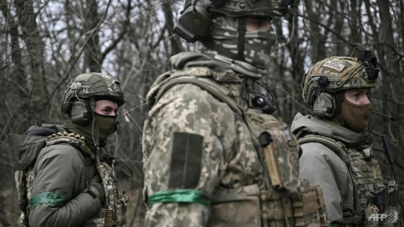 Ukrainian commandos prepare Bakhmut skirmish