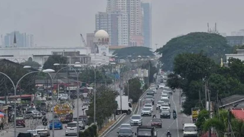 Penduduk Kota Bharu ambil langkah pakai pelitup susuli bacaan tinggi pencemaran udara 