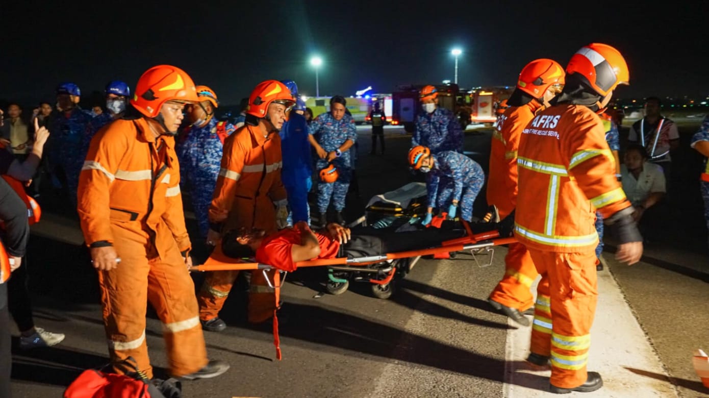 網傳梳邦機場發生墜機 警方證實是大規模演習