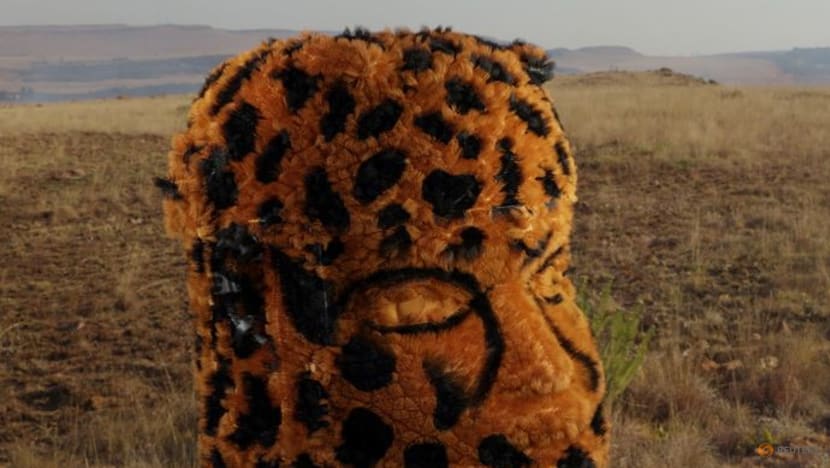'Looty' project launches digital art heists to reclaim African artifacts 'Looty' project launches digital art heists to reclaim African artifacts