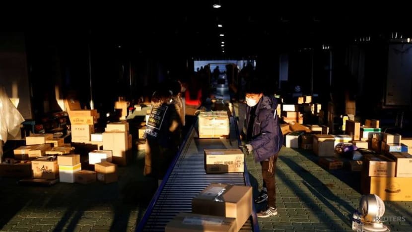 South Korean delivery workers say coronavirus boom means relentless toil South Korean delivery workers say coronavirus boom means relentless toil