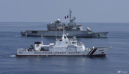 France urges Beijing to help avert 'crisis' in South China Sea