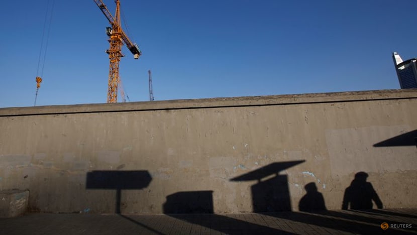 China's industrial profit declines accelerate in Jan-Aug China's industrial profit declines accelerate in Jan-Aug