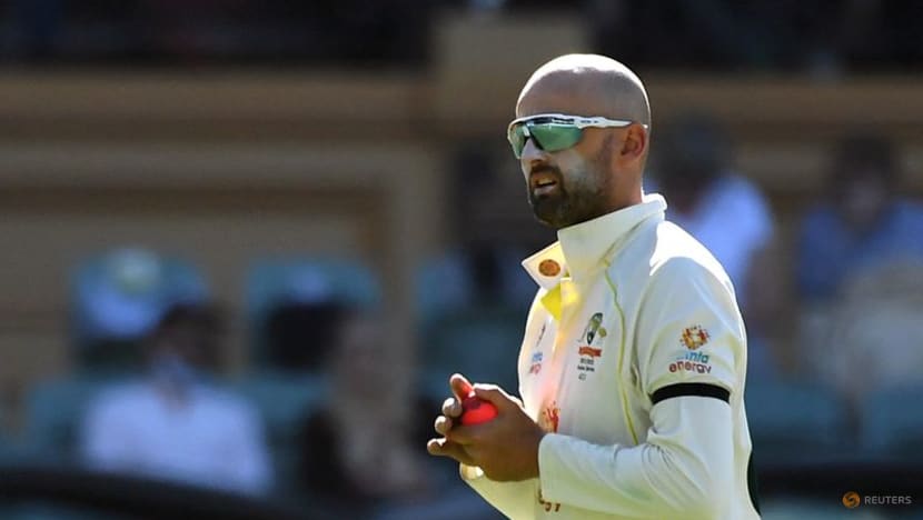 Kuhnemann and Lyon reduce India to 84-7 in Indore turner