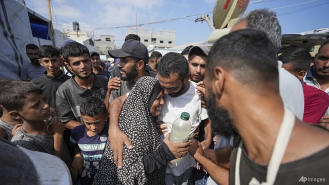 Israel issues new southern Gaza evacuation warning