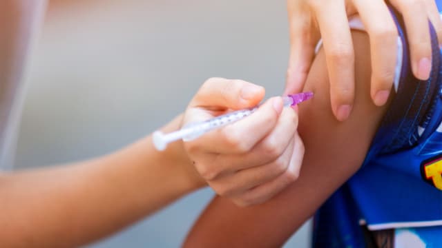 香港特区政府宣布六个月到三岁幼童可开始接种疫苗