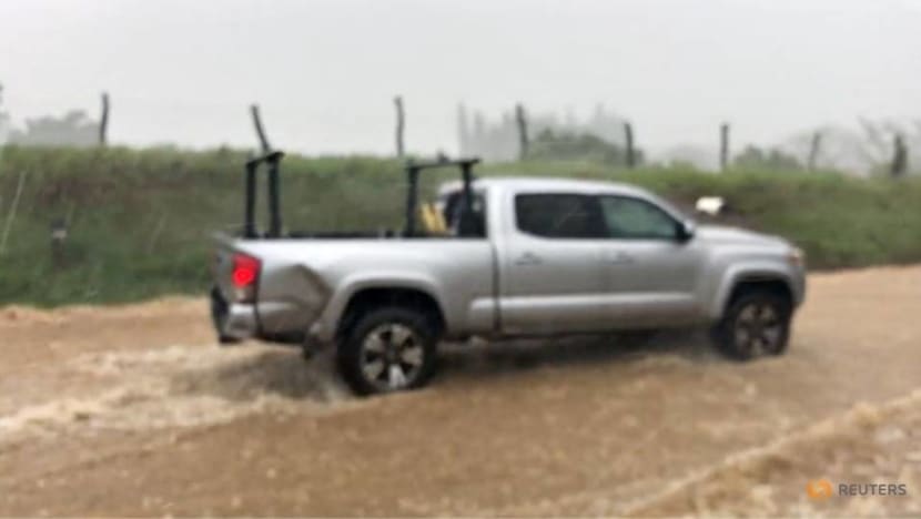 Hawaii opens evacuation shelters after dam breach on Maui island Hawaii opens evacuation shelters after dam breach on Maui island